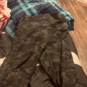 camo fabletics leggings
